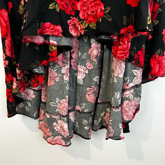 NWT Torrid Rose Floral High-Low Ruffle Hem Red/Black Midi/Maxi Skirt Size 0/12 - Picture 4 of 11